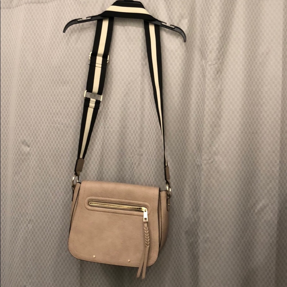 Gap Crossbody Saddle Bag